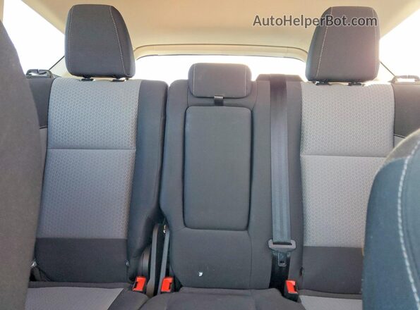 1FMCU0GD5JUC26406 2018 FORD ESCAPE Black Widok tylnych siedzeń