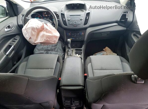 1FMCU0GD6HUD71772 2017 FORD ESCAPE Серебряный Вид панели приборов