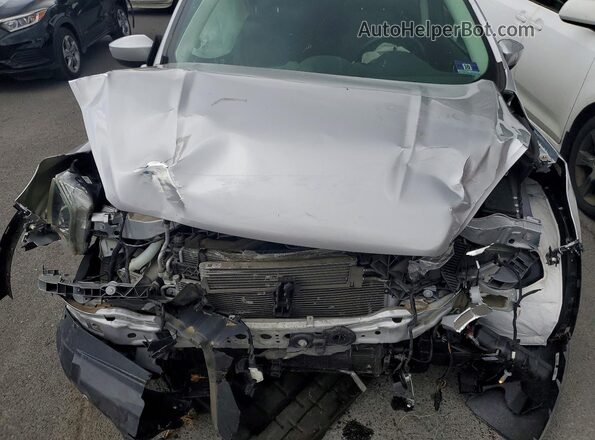 1FMCU0GD6HUD71772 2017 FORD ESCAPE Серебряный Вид задней части салона