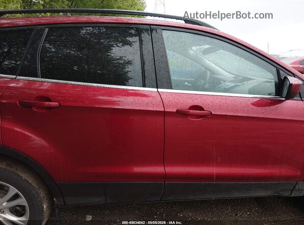 1FMCU0GD6JUA81814 2018 FORD ESCAPE Красный Панорамный вид салона 360°