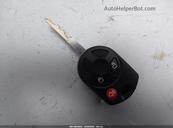 1FMCU0GD6JUA81814 2018 FORD ESCAPE Красный Вид панели приборов
