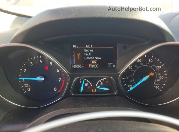 1FMCU0GD6JUB09501 2018 FORD ESCAPE Gray Widok zestawu wskaźników