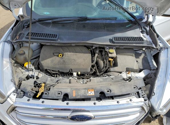 1FMCU0GD6JUD28085 2018 FORD ESCAPE White Engine compartment view