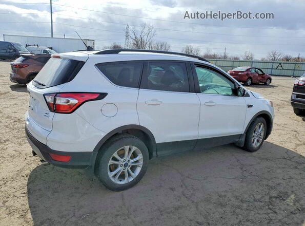 1FMCU0GD6JUD28085 2018 FORD ESCAPE White Rear right