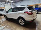 2017 Ford Escape Se Белый vin: 1FMCU0GD7HUC76900