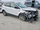 2017 Ford Escape Se Белый vin: 1FMCU0GD7HUE46317