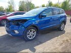 2018 Ford Escape Se Синий vin: 1FMCU0GD7JUC18288