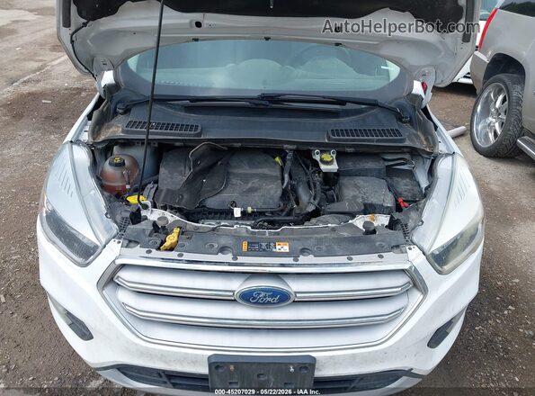 1FMCU0GD7JUC50206 2018 FORD ESCAPE Белый Вид сзади