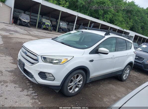 1FMCU0GD7JUC50206 2018 FORD ESCAPE Белый Панорамный вид салона 360°