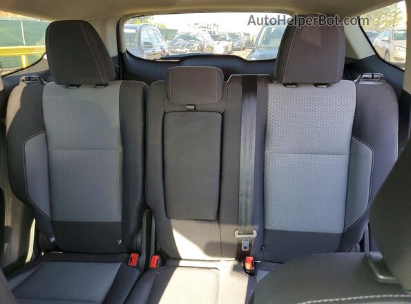 1FMCU0GD7KUA04967 2019 FORD ESCAPE Silver Rear seats view