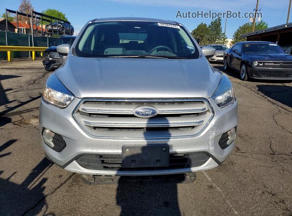 1FMCU0GD7KUA04967 2019 FORD ESCAPE Silver Front view