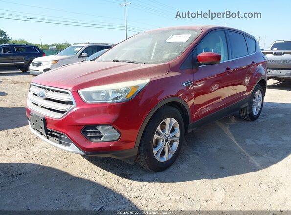 1FMCU0GD8HUB42526 2017 FORD ESCAPE Красный Передняя левая четверть