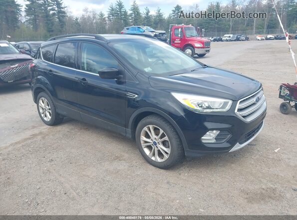 1FMCU0GD8HUC09707 2017 FORD ESCAPE Черный Передняя правая четверть
