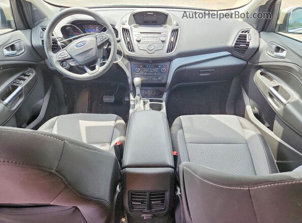 1FMCU0GD8HUE06683 2017 FORD ESCAPE Gold Вид панелі приладів