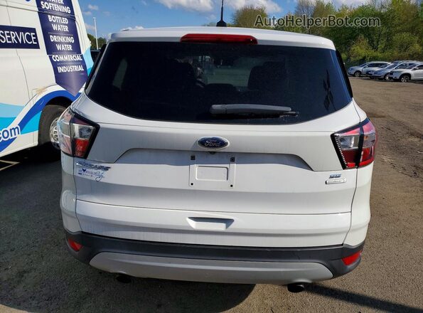 1FMCU0GD8HUE37822 2017 FORD ESCAPE White Вид ззаду