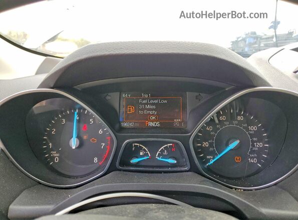 1FMCU0GD8JUB61888 2018 FORD ESCAPE Золотой Вид щитка приборов