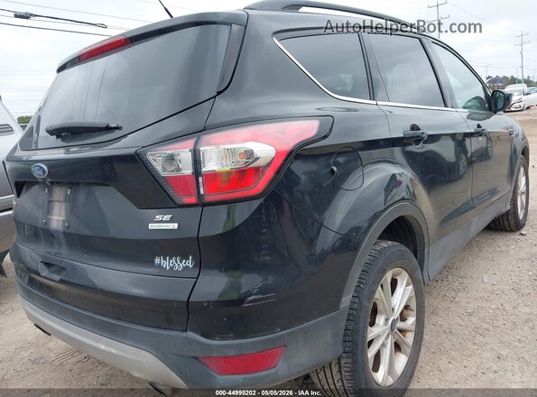1FMCU0GD8JUD02300 2018 FORD ESCAPE Черный Вид спереди