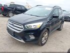2018 Ford Escape Se Черный vin: 1FMCU0GD8JUD02300