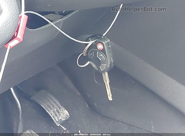 1FMCU0GD8JUD02300 2018 FORD ESCAPE Черный Вид панели приборов