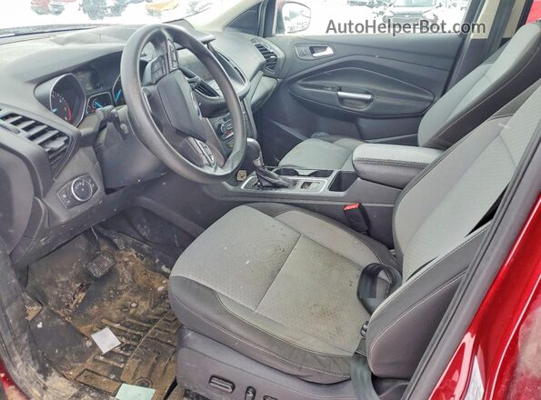 1FMCU0GD9HUE58839 2017 FORD ESCAPE Красный Вид салона спереди