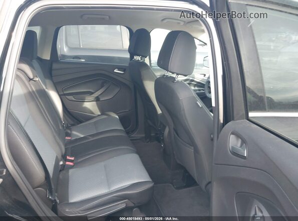 1FMCU0GDXHUD38452 2017 FORD ESCAPE Черный Вид наклейки с VIN-кодом