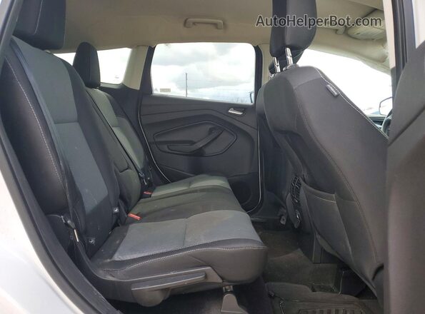 1FMCU0GDXJUA08882 2018 FORD ESCAPE White უკანა სალონის ხედი