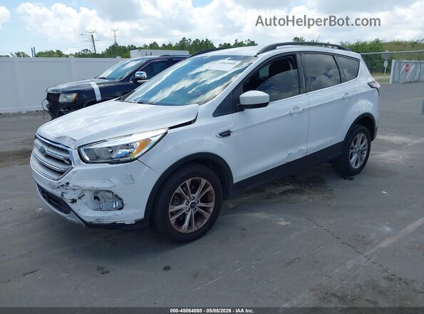 1FMCU0GDXJUC67288 2018 FORD ESCAPE Белый Передняя левая четверть