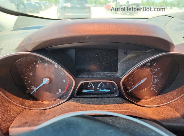 1FMCU0GDXKUA89335 2019 FORD ESCAPE Белый Вид щитка приборов