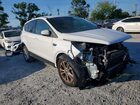 2019 Ford Escape Se White vin: 1FMCU0GDXKUB64874