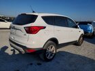 2019 Ford Escape Se White vin: 1FMCU0GDXKUB64874