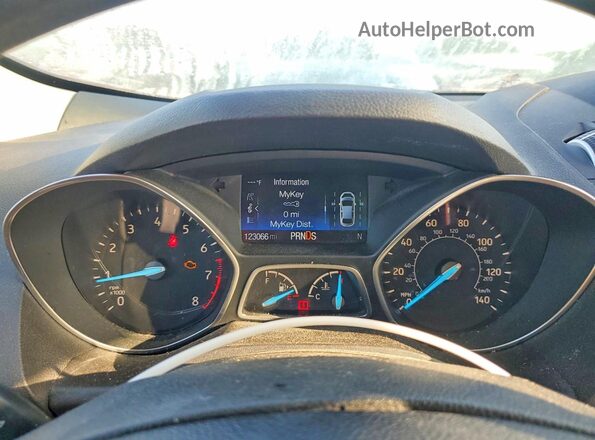 1FMCU0GDXKUB64874 2019 FORD ESCAPE White Вид щитка приладів