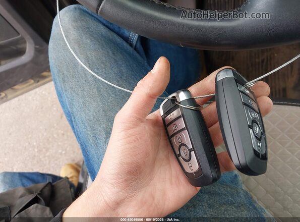 1FMCU0GN9PUB04875 2023 FORD ESCAPE Черный Вид панели приборов
