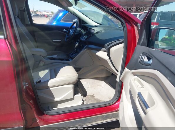 1FMCU0GX3GUB17025 2016 FORD ESCAPE Maroon Vista interior delantera