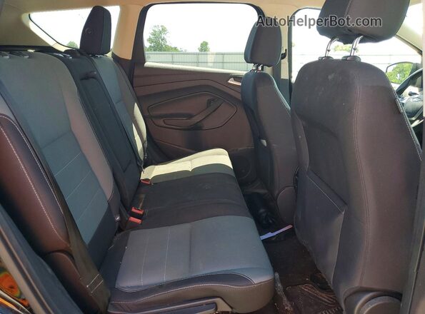 1FMCU0GX4GUB46470 2016 FORD ESCAPE Черный Вид задней части салона