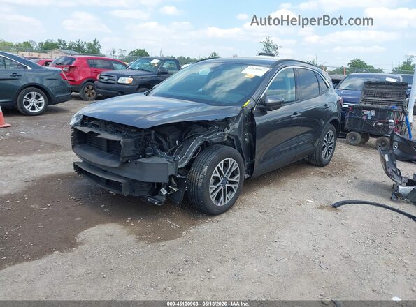 1FMCU0H64LUC03556 2020 FORD ESCAPE Gray Vista tres cuartos delantera izquierda