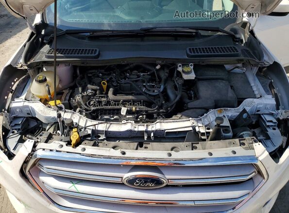 1FMCU0HD3KUA67417 2019 FORD ESCAPE White Widok wnętrza z tyłu
