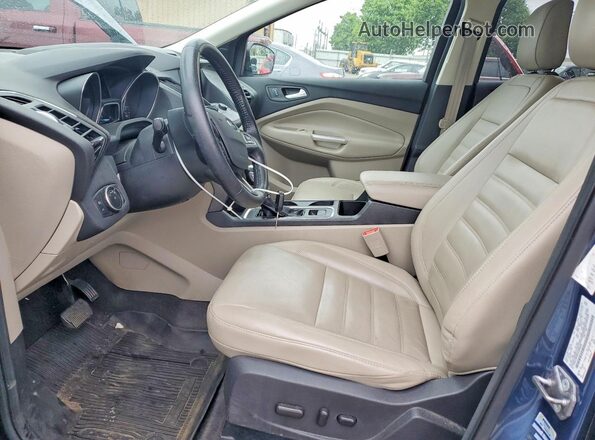 1FMCU0HD4JUB08068 2018 FORD ESCAPE Blue Вид салону спереду