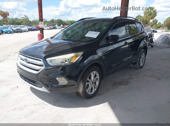 1FMCU0HD8JUC03510 2018 FORD ESCAPE Черный Передняя левая четверть