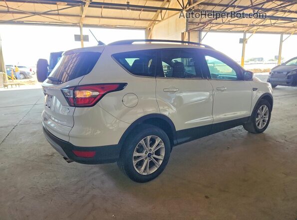 1FMCU0HDXJUB25828 2018 FORD ESCAPE White Tył prawy