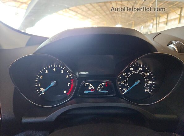1FMCU0HDXJUB25828 2018 FORD ESCAPE White Widok zestawu wskaźników