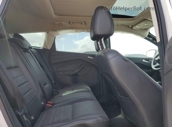 1FMCU0J97GUB96693 2016 FORD ESCAPE Белый Вид задних сидений
