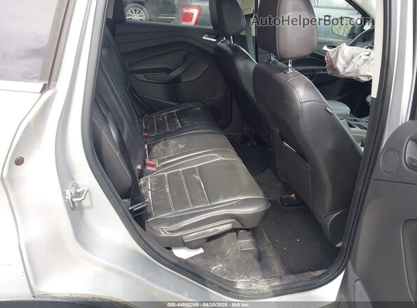 1FMCU0JD4HUC57326 2017 FORD ESCAPE Серый Вид наклейки с VIN-кодом