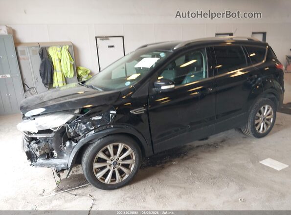 1FMCU0JD4HUC64079 2017 FORD ESCAPE Черный Передняя левая четверть
