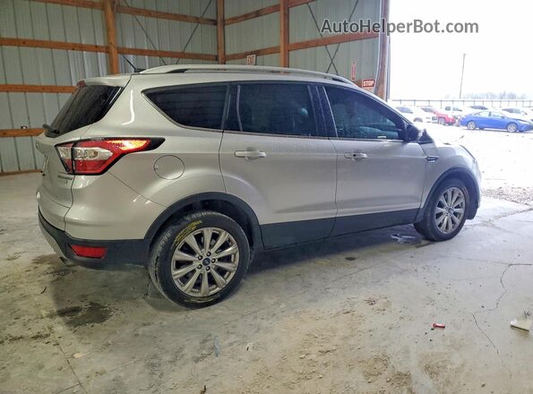 1FMCU0JDXHUD17755 2017 FORD ESCAPE Серебряный Задняя правая четверть