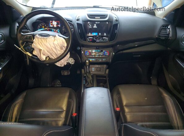 1FMCU0JDXHUD17755 2017 FORD ESCAPE Серебряный Вид панели приборов