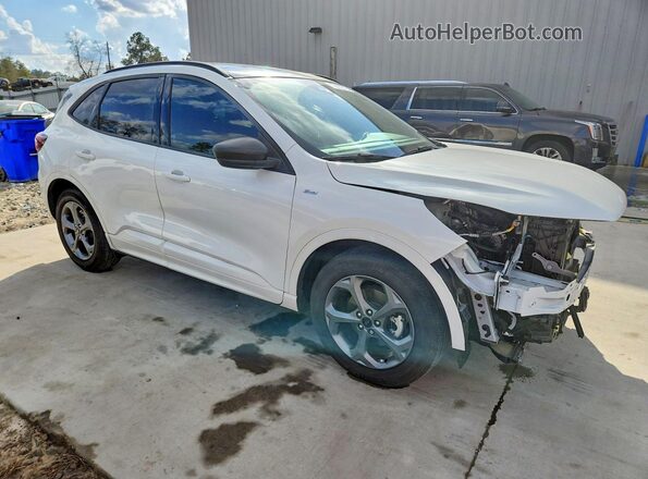 1FMCU0MN2PUA64398 2023 FORD ESCAPE Белый Передняя правая четверть