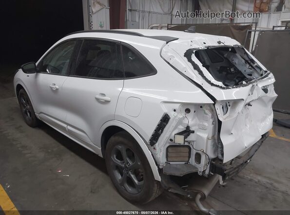 1FMCU0MN3PUA17154 2023 FORD ESCAPE Белый Задняя левая четверть