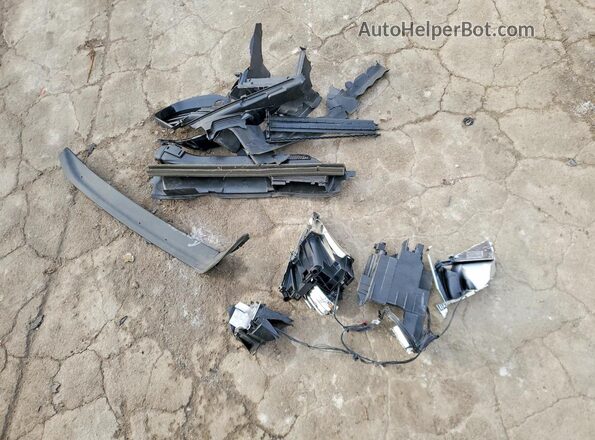 1FMCU0MN3RUB13188 2024 FORD ESCAPE Серый Вид наклейки с VIN-кодом