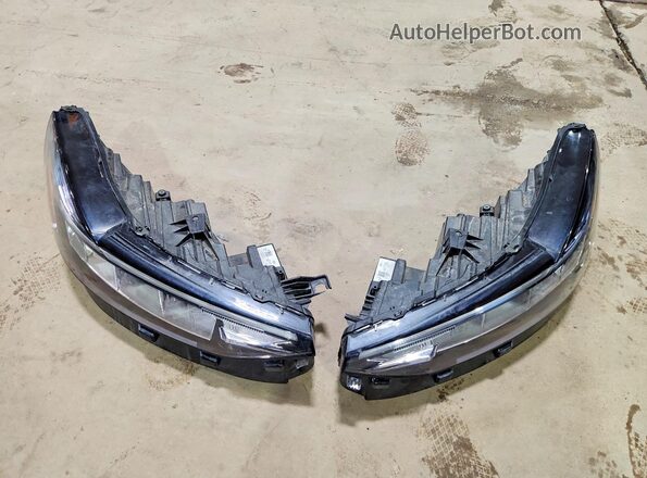 1FMCU0MN3SUB01872 2025 FORD ESCAPE Серый Вид наклейки с VIN-кодом