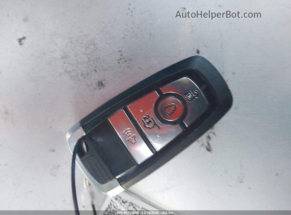 1FMCU0MNXSUB32147 2025 FORD ESCAPE Белый Вид панели приборов
